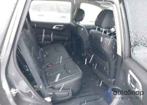 2018 Nissan Pathfinder S из США, поврежденный, VIN 5N1DR2MM7JC642890